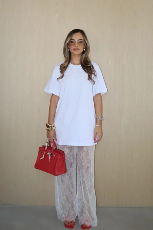 Lia Tee White