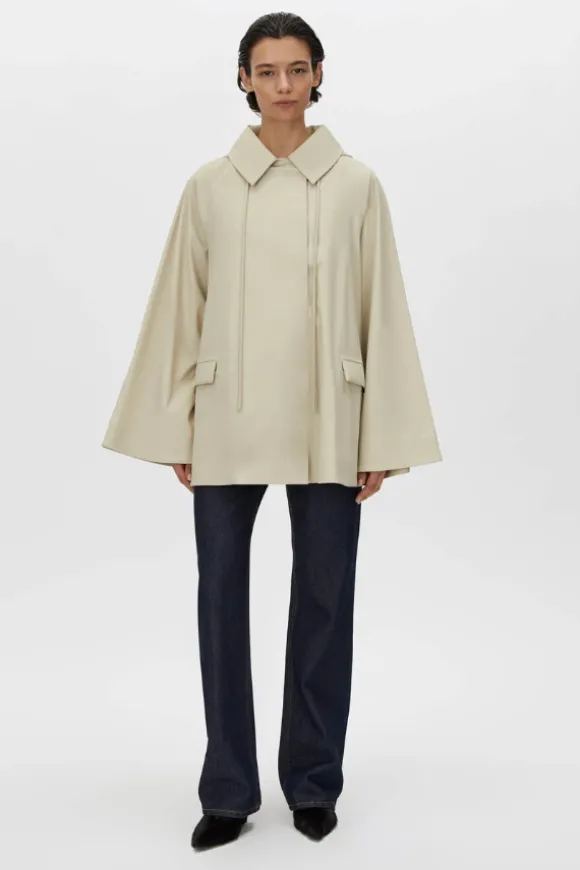 Memento Raincoat Alabaster