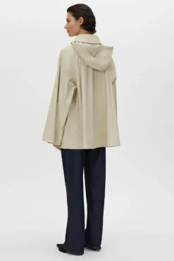 Memento Raincoat Alabaster