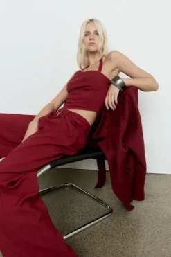 Priya Top Cranberry