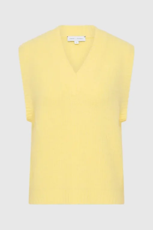 The Fluffy Knit Vest Lemon